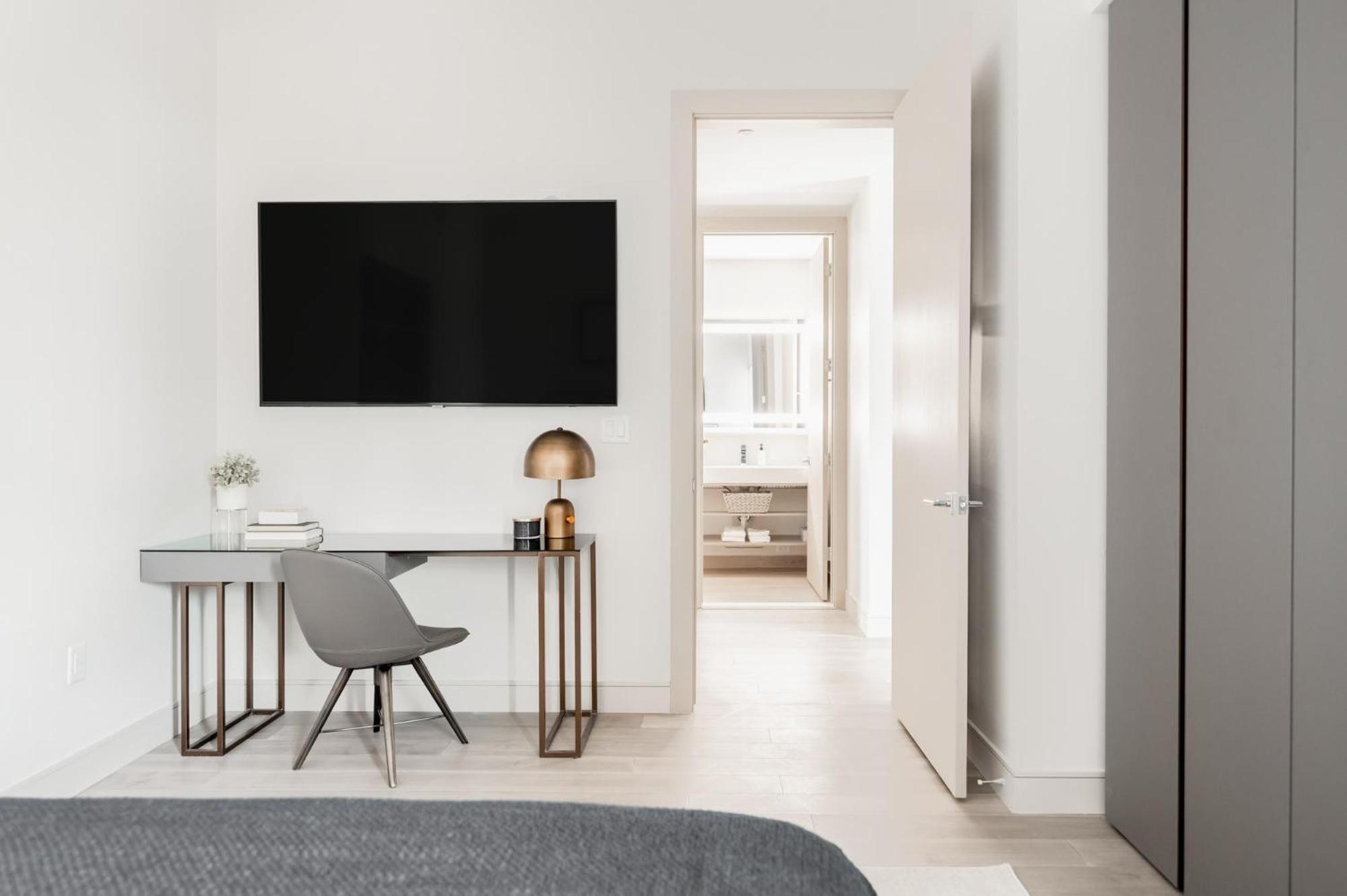 Gameday Oasis - Private Balcony - Jefferson Park - Tesoro Villa Denver Ngoại thất bức ảnh